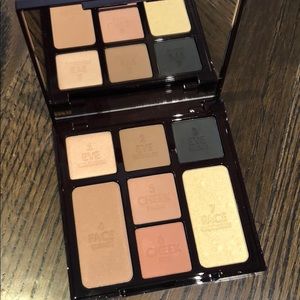 Charlotte Tilbury Instant Look in a Palette